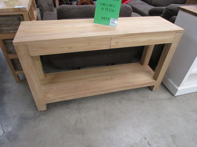 <p>Console Teck EXQ563<br />140 x 40 x H 78 Cm<br />445,00 € T.T.C<br /><a href="/Article/2655?type=neuf" style="color:white;" target="_blank">Lien vers l&#39;article</a></p>