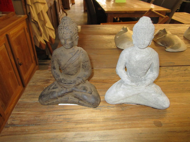 <p>Buddha assis 18 cm<br />19,00 € T.T.C<br /><a href="/Article/2834?type=neuf" style="color:white;" target="_blank">Lien vers l&#39;article</a></p>
