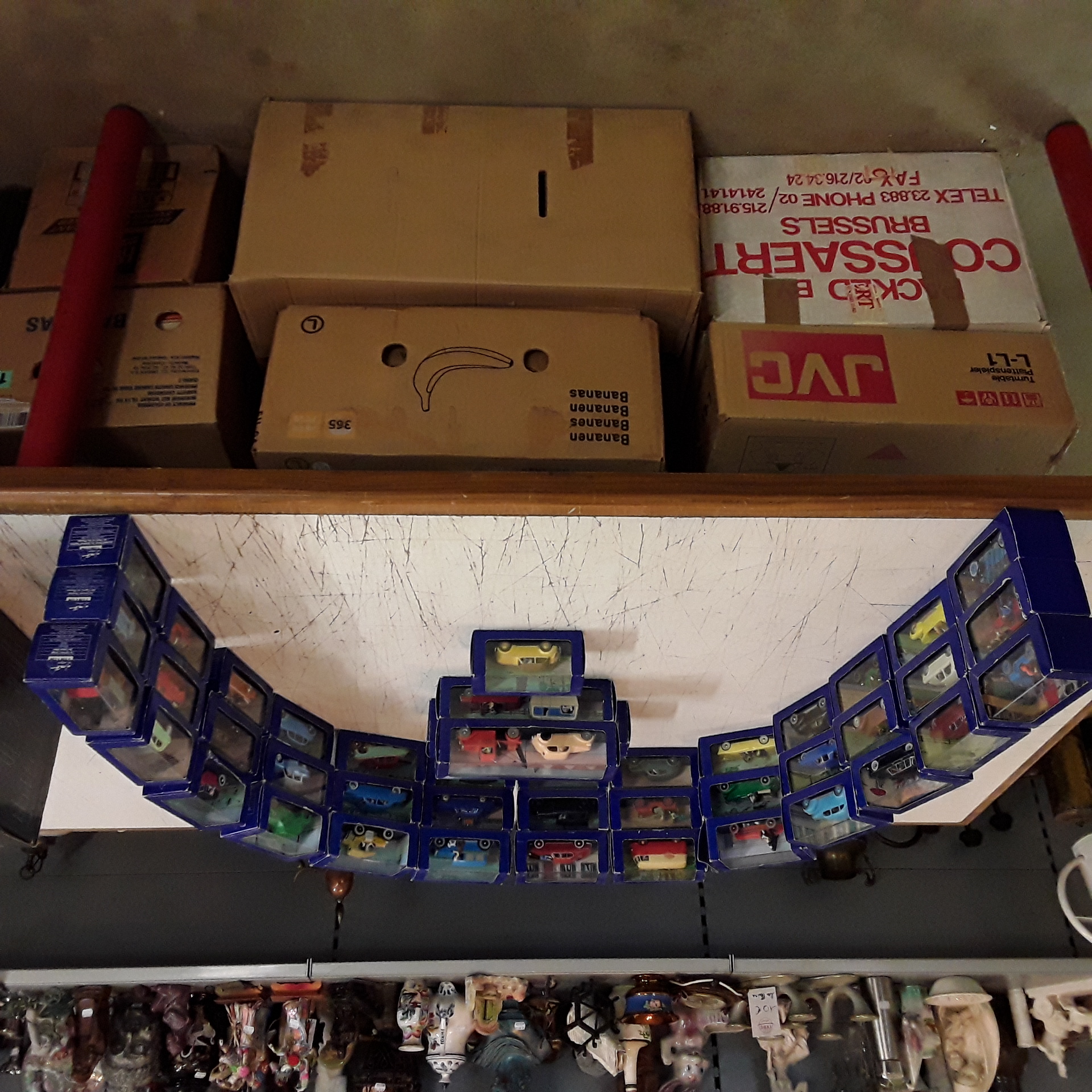 <p>Voiture Tintin collection<br />Hachette 1/24 eme<br />50,00 € T.T.C<br /><a href="/Article/122926?type=depose" style="color:white;" target="_blank">Lien vers l'article</a></p>