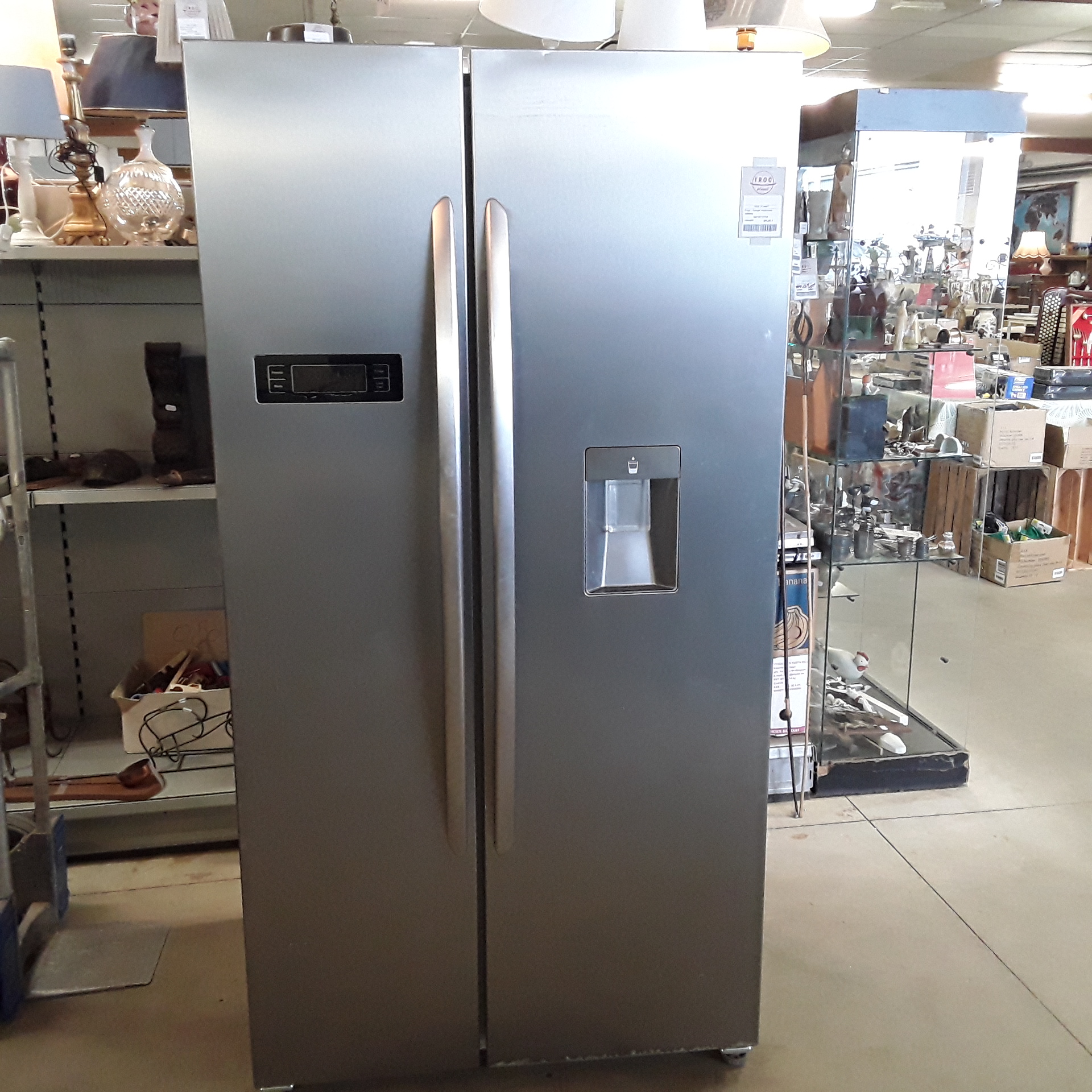 <p>Frigo - Congel Américain<br />Valberg<br />316,00 € T.T.C<br /><a href="/Article/121130?type=depose" style="color:white;" target="_blank">Lien vers l&#39;article</a></p>