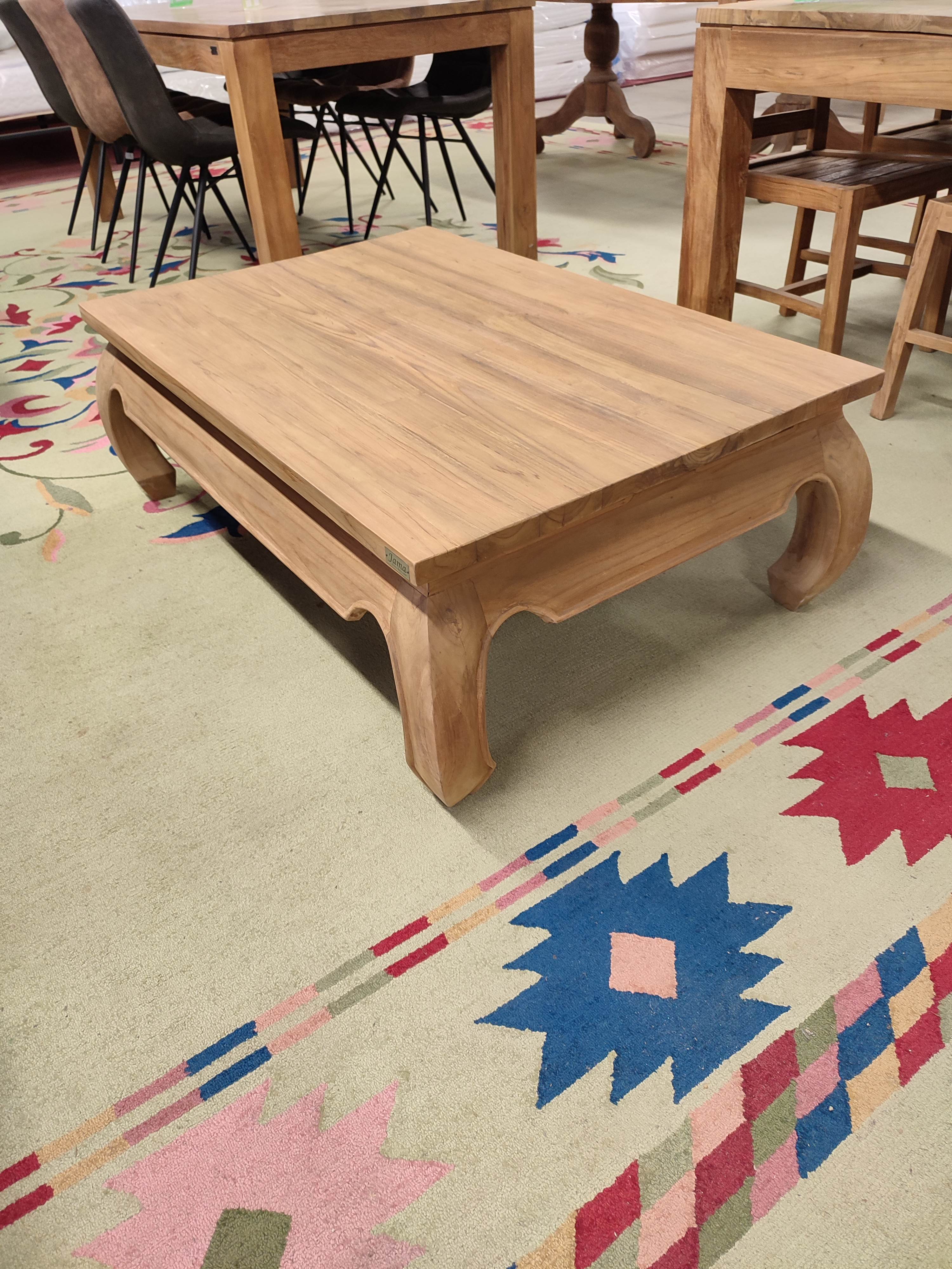 <p>Table opium Teck 04-BOT-R<br />120 x 80 x H 40 Cm<br />379,00 € T.T.C<br /><a href="/Article/2992?type=neuf" style="color:white;" target="_blank">Lien vers l&#39;article</a></p>