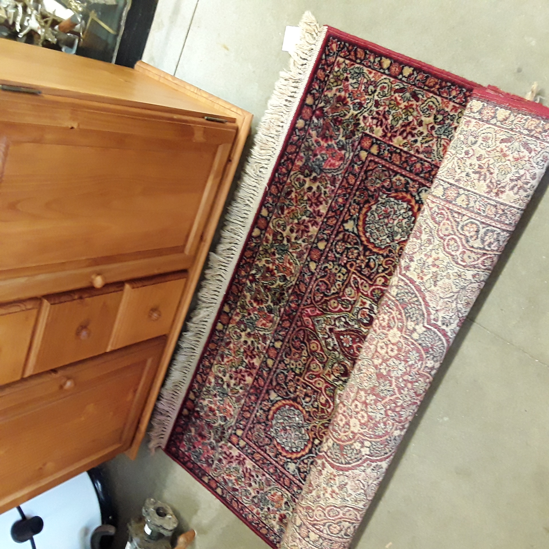 <p>Tapis<br />32,00 € T.T.C<br /><a href="/Article/123766?type=depose" style="color:white;" target="_blank">Lien vers l'article</a></p>