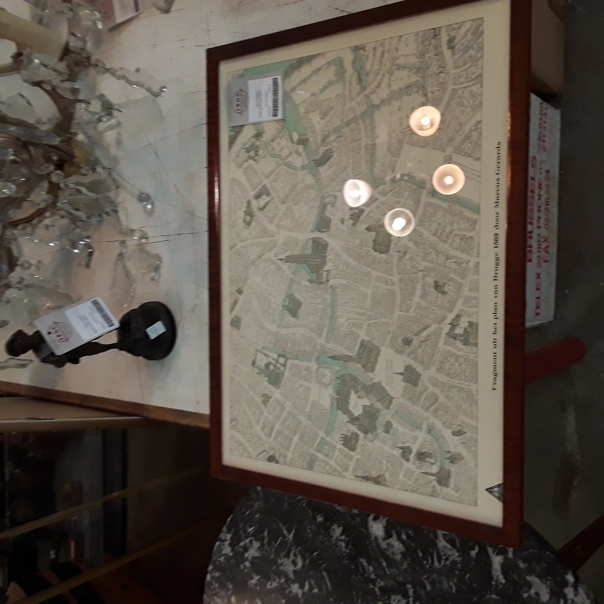 <p>Carte de Brugge 1952 <br />15,00 € T.T.C<br /><a href="/Article/123863?type=depose" style="color:white;" target="_blank">Lien vers l'article</a></p>