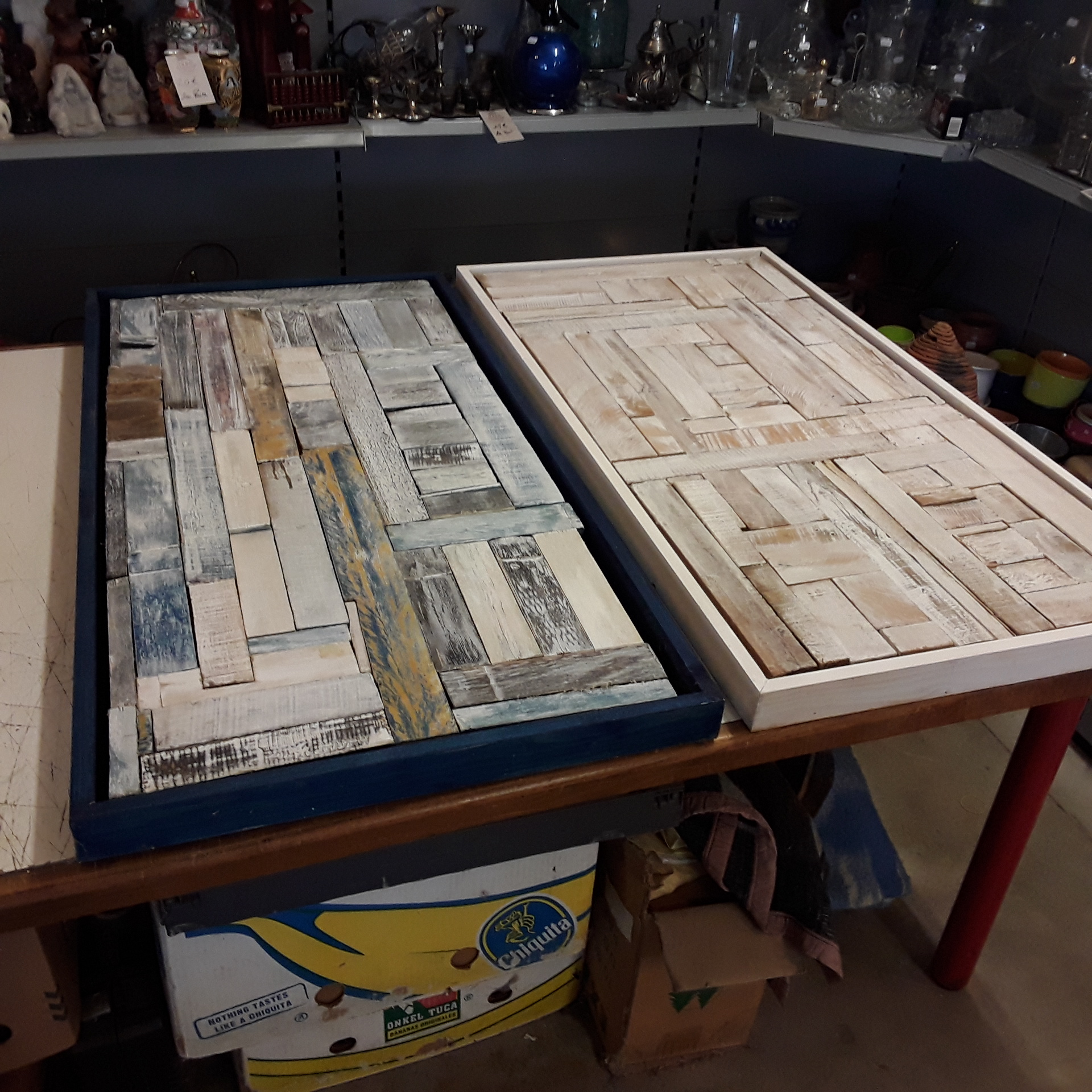 <p>Déco rectangulaire bois<br />126 x 64 cm<br />50,00 € T.T.C<br /><a href="/Article/122570?type=depose" style="color:white;" target="_blank">Lien vers l&#39;article</a></p>