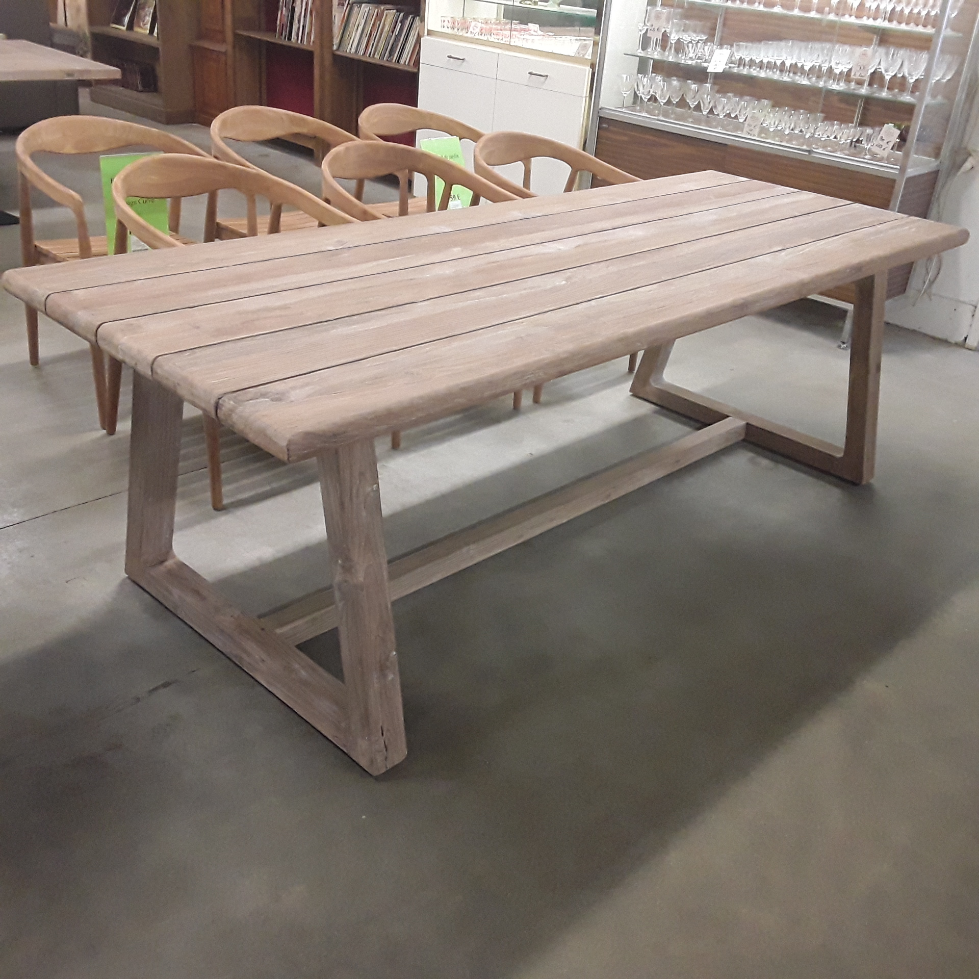 <p>Table ext Teck Greywash<br />90 x 240 Cm<br />1 499,00 € T.T.C<br /><a href="/Article/4453?type=neuf" style="color:white;" target="_blank">Lien vers l&#39;article</a></p>