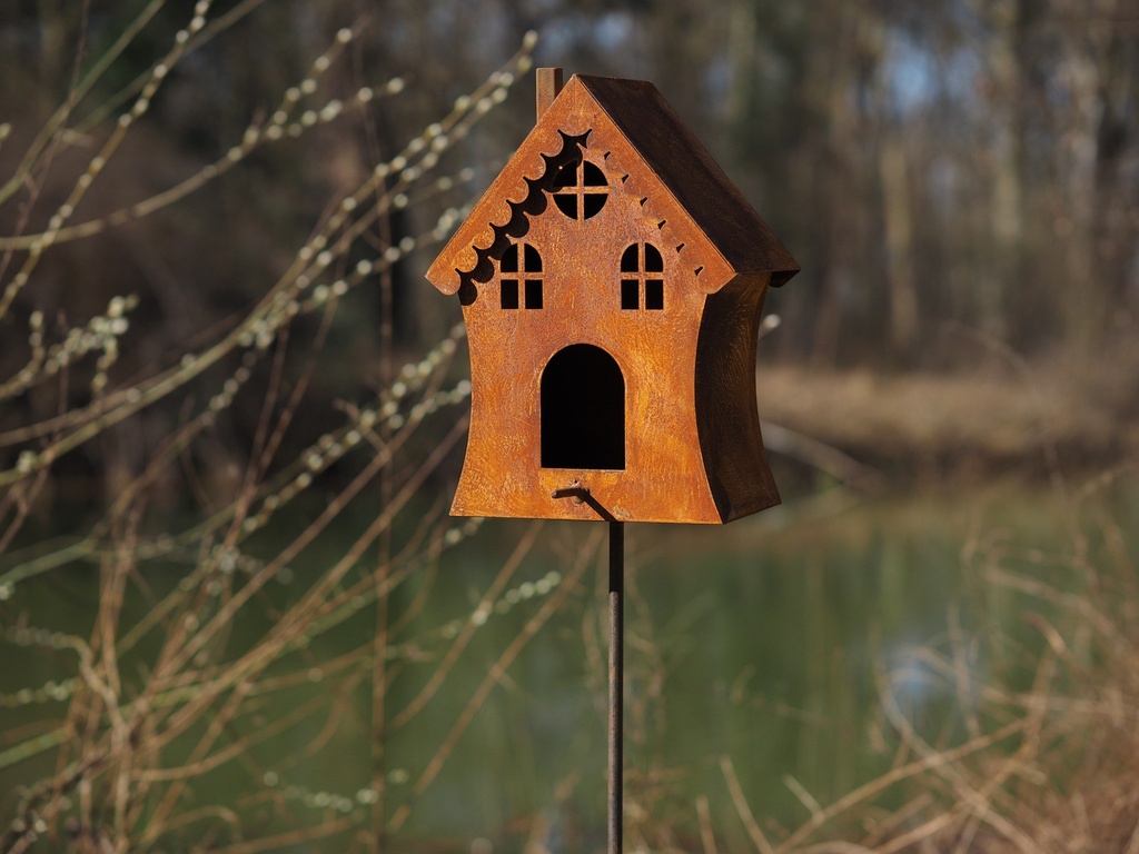 <p>Maison oiseaux<br />MD70019<br />65,00 € T.T.C<br /><a href="/Article/4544?type=neuf" style="color:white;" target="_blank">Lien vers l&#39;article</a></p>