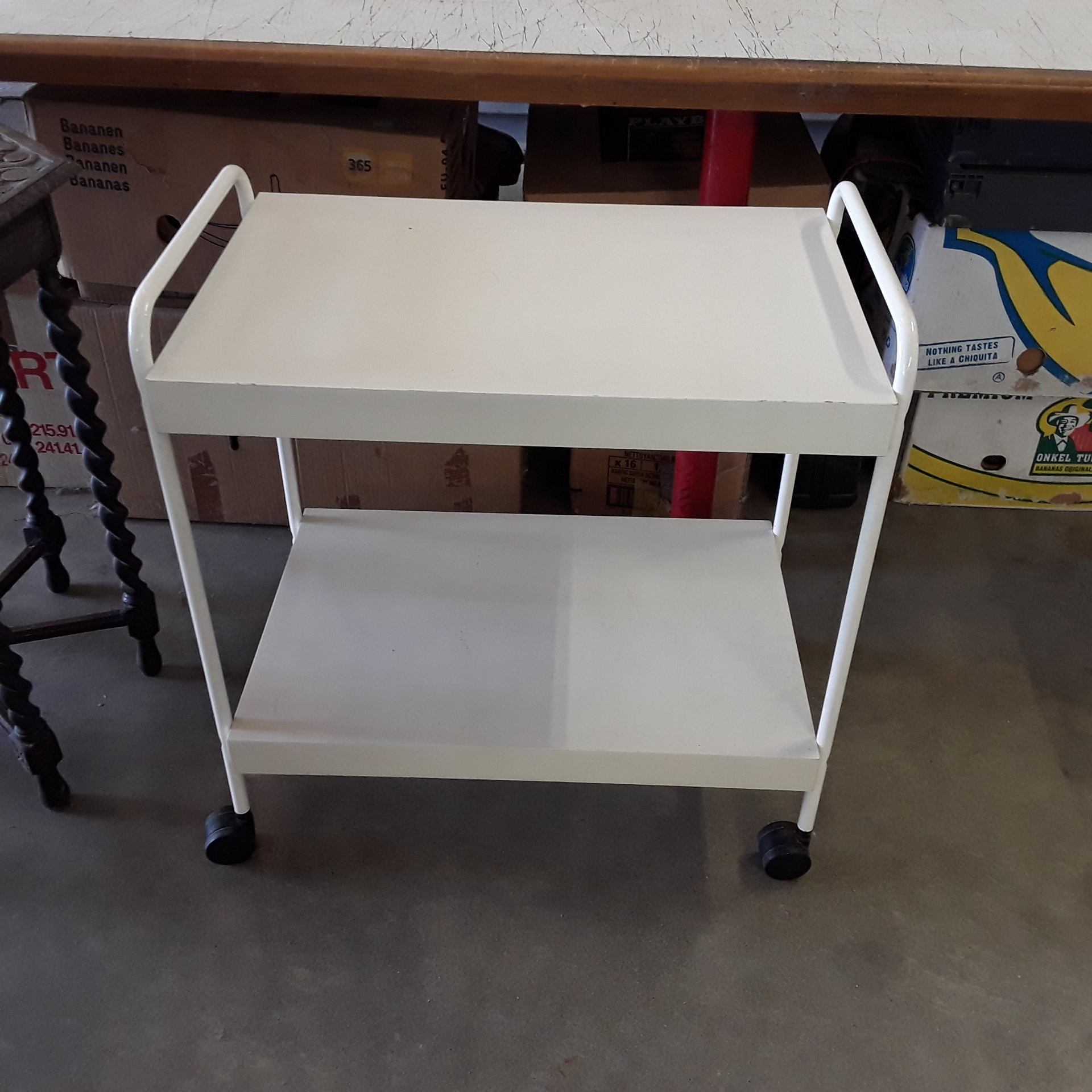 <p>Desserte 2 étages IKEA<br />25,00 € T.T.C<br /><a href="/Article/122028?type=depose" style="color:white;" target="_blank">Lien vers l&#39;article</a></p>