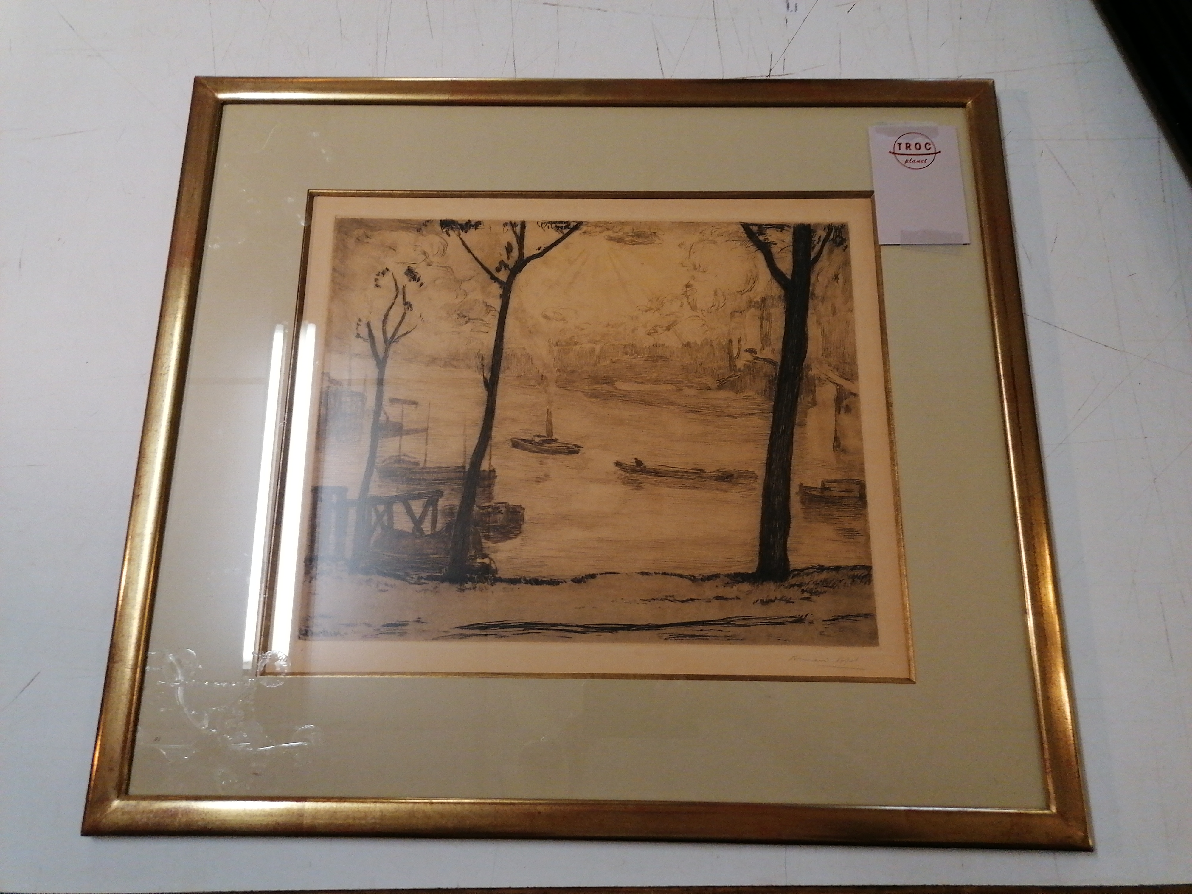 <p>Lithographie Apol<br />50,00 € T.T.C<br /><a href="/Article/111613?type=depose" style="color:white;" target="_blank">Lien vers l&#39;article</a></p>